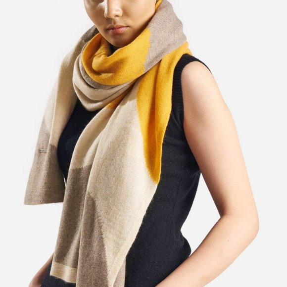 Pure Cashmere scarf, Best cashmere scarf, Cozy Shoulder Wrap, Lightweight Scarf - Picture 2 of 10